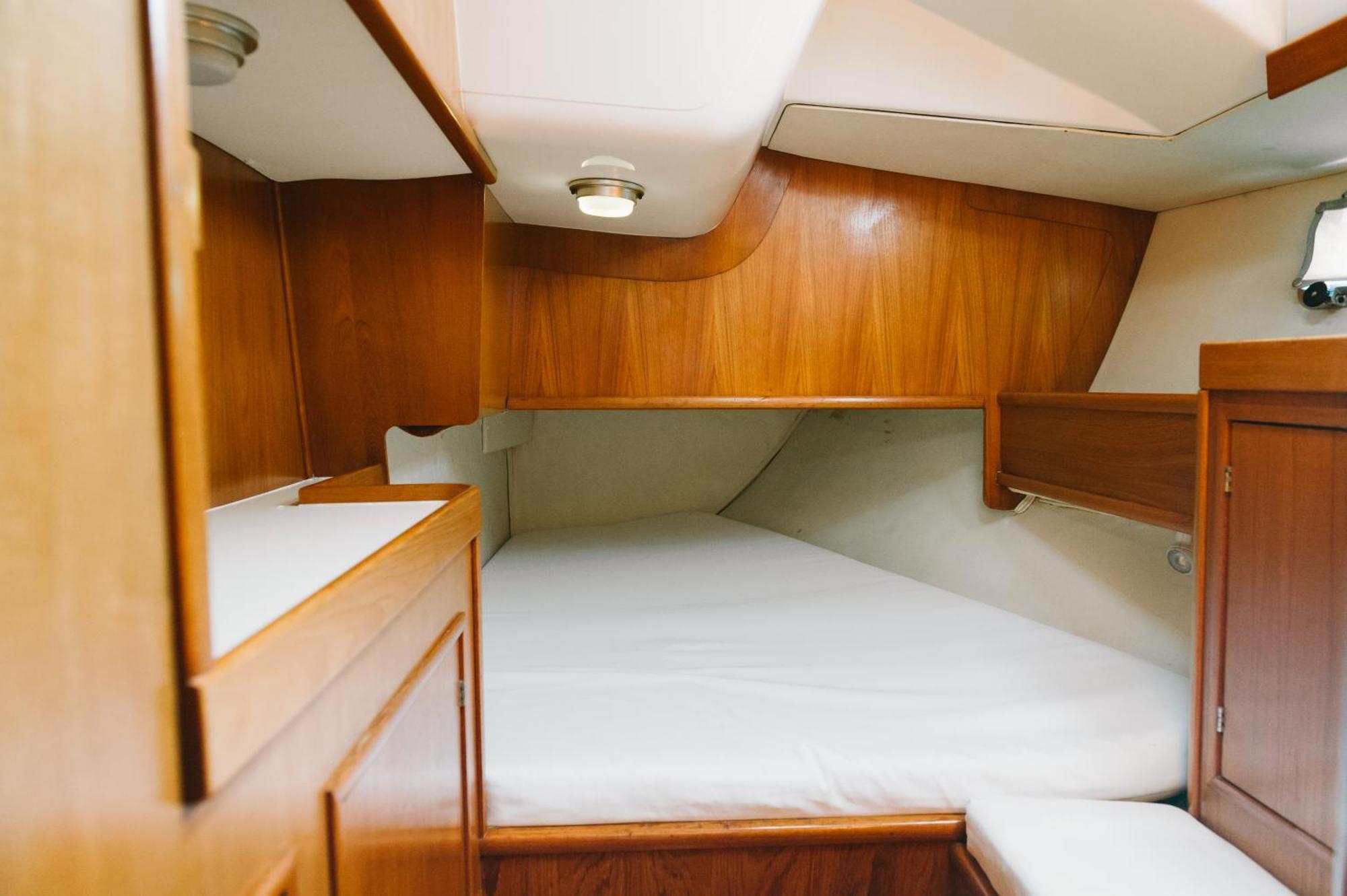 Sleep In Boat Hotel Catania Eksteriør billede